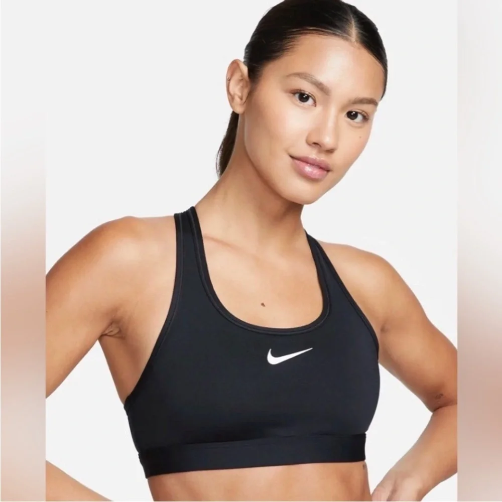 Nike | Swoosh Dri-FIT Racerback Sports Bra in Black Size XL